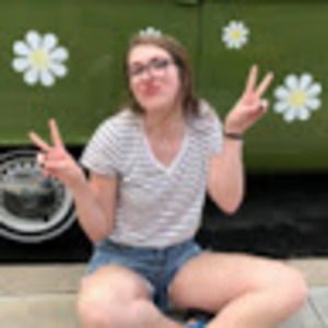 Meet your Posher, Emmie